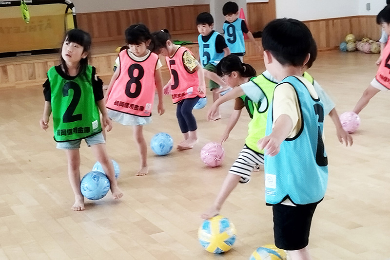 サッカー
